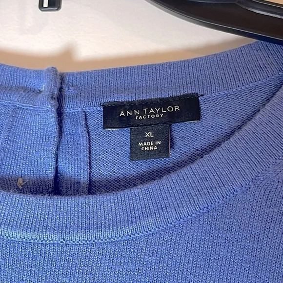 Ann Taylor Factory Blue Crewneck Sweater - Size XL - Picture 3 of 3